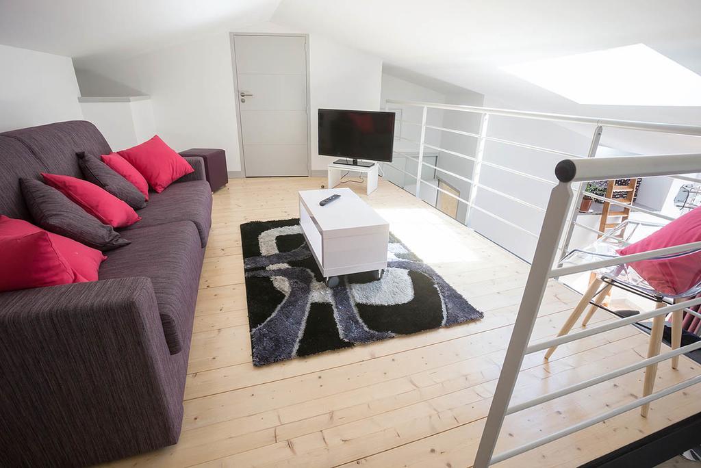 Appartement Vieux Port Et Centre Ла Рошел Екстериор снимка